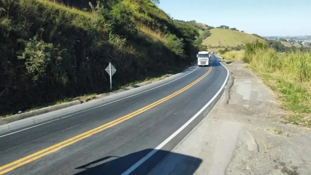 DNIT libera 15 quilômetros revitalizados da BR-265 em Minas Gerais e melhora corredor entre Lavras e São João del-Rei