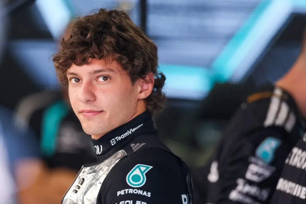 Kimi Antonelli busca ampliar vantagem na liderança da Fórmula 1 em Madri Kimi Antonelli busca ampliar vantagem na liderança da Fórmula 1 em Madri