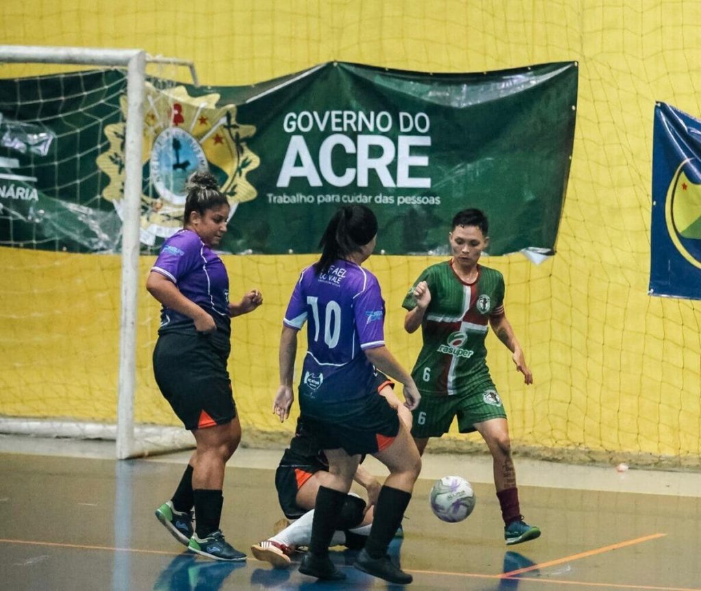 Estaduais de Futsal Feminino têm jogos decisivos neste sábado Estaduais de Futsal Feminino têm jogos decisivos neste sábado
