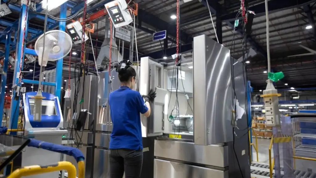 BNDES aprova R$ 300 milhões para a Electrolux desenvolver 26 produtos com inteligência artificial e cortar em 40% o consumo de energia de refrigeradores