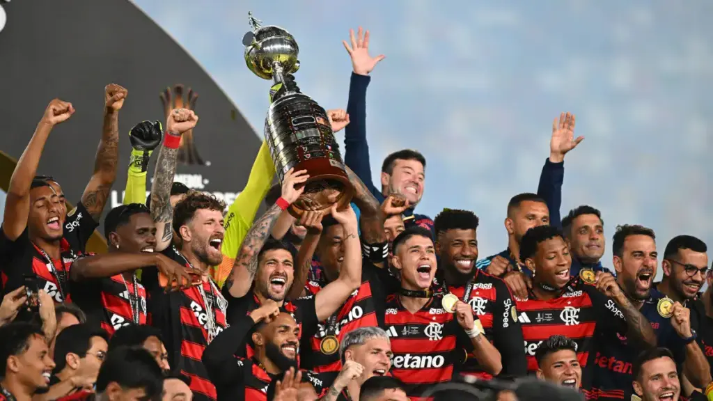 Flamengo entra na disputa de melhor clube do mundo na Bola de Ouro 2026
