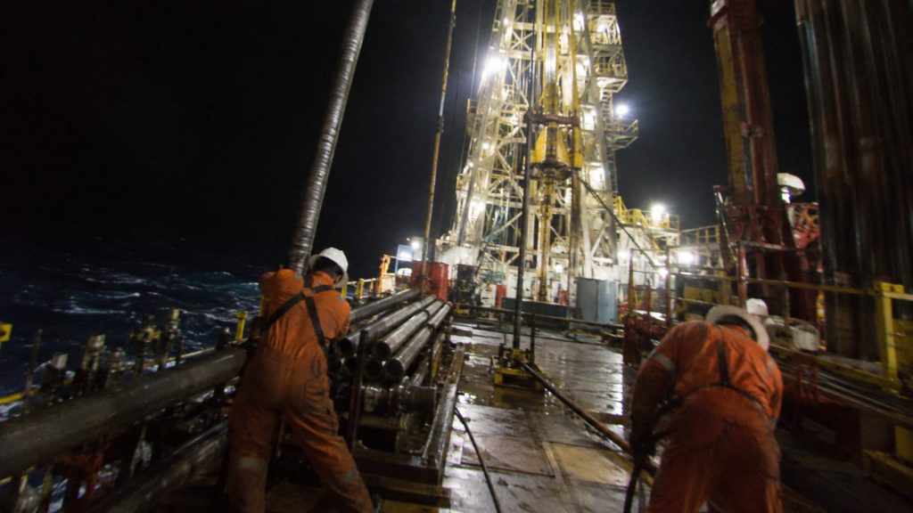Petrobras crava janeiro de 2027 para furar mais três poços a 175 km da costa do extremo norte do país, e o que falta acontecer antes disso quase ninguém contou