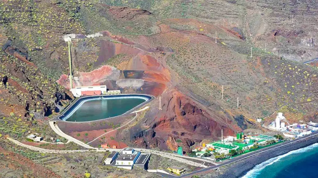 Essa usina de energia renovável mais ‘original’ sobreviveu anos sem petróleo e continuará a fazê-lo com mais energia eólica, mais energia fotovoltaica e baterias