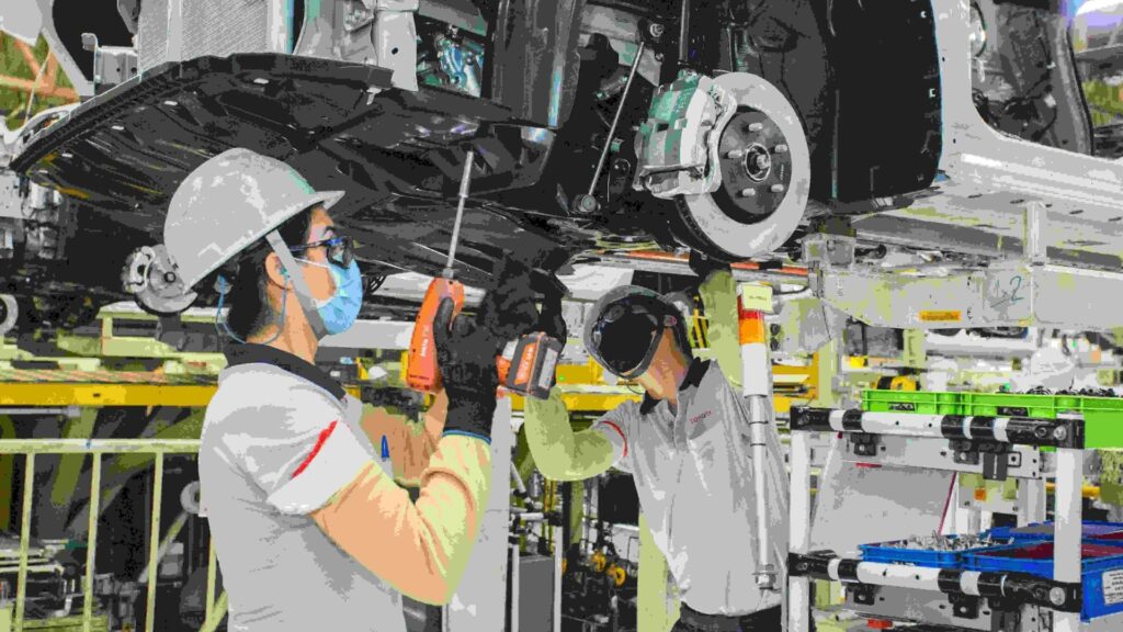 Alimentadora de linha de produção da Honda demitida pouco antes do PDV consegue no TST o direito de aderir ao programa e receber os 12 salários de incentivo Alimentadora de linha de produção da Honda demitida pouco antes do PDV consegue no TST o direito de aderir ao programa e receber os 12 salários de incentivo