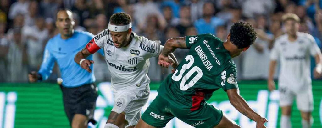 Palmeiras elimina o Santos na Vila Belmiro e avança na Copa do Brasil