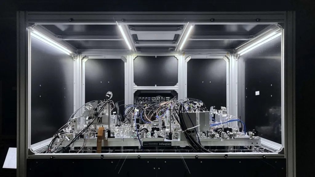 Japão liga computador quântico que funciona em temperatura ambiente e quer saltar de 50 para 10 mil qubits até 2031