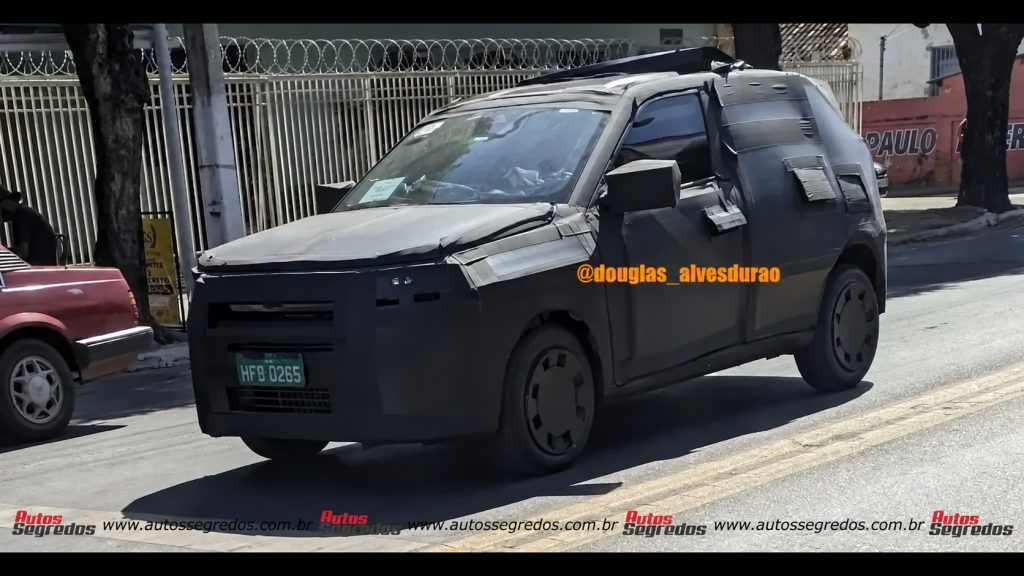 Novo Fiat Argo X deve trazer base do Peugeot 208 e versões híbridas, mas vendas ficam para dezembro após atraso, apura Auto+