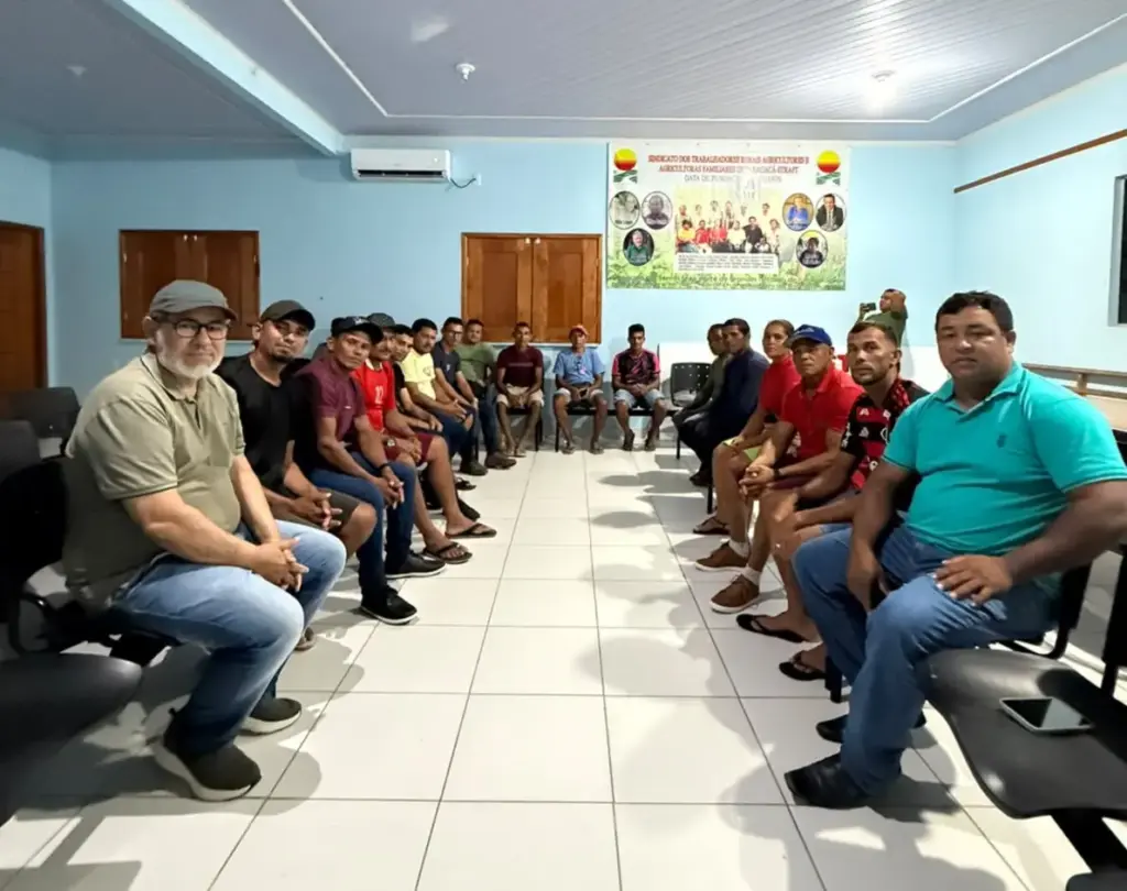 BARQUEIROS DE TARAUACÁ DECIDEM VOLTAR AO TRABALHO APÓS ACORDO COM A EMPRESA