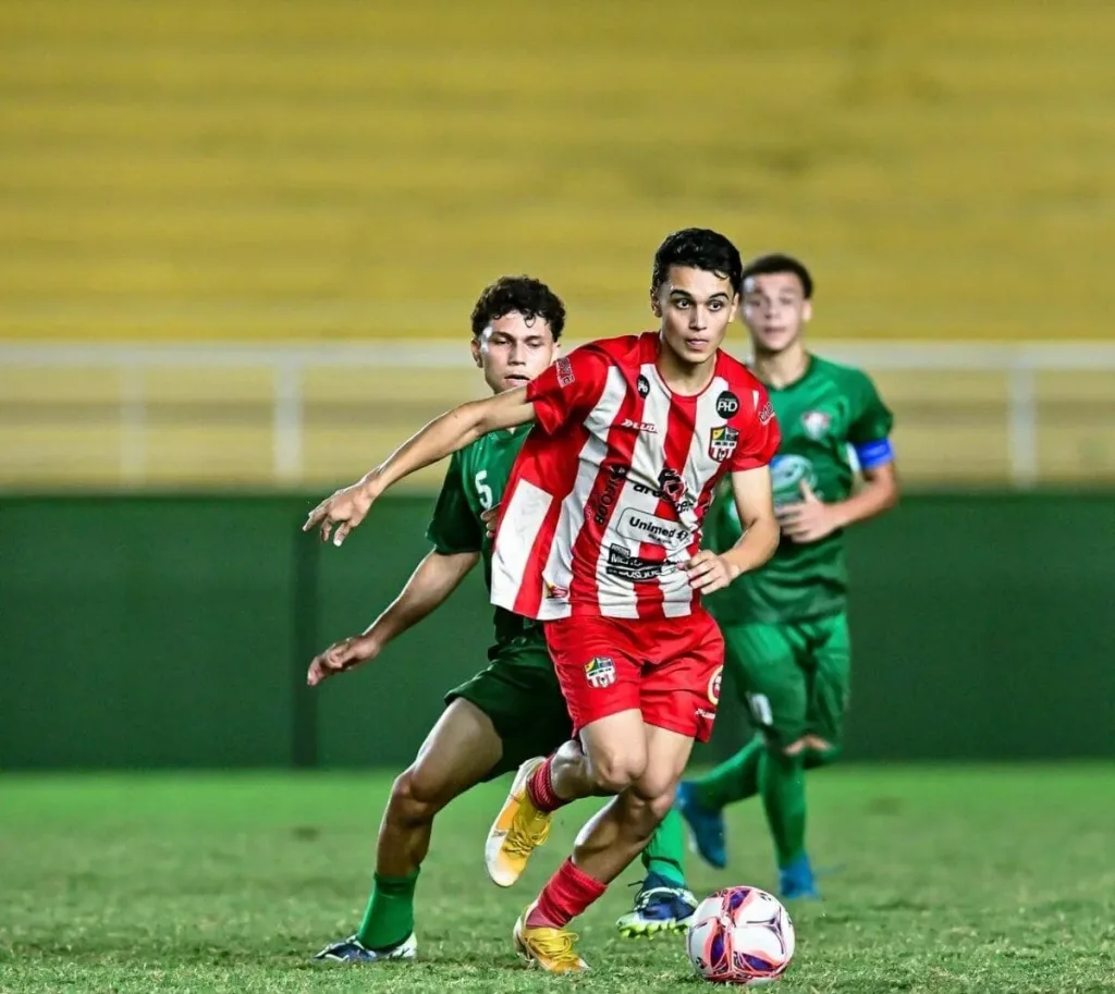 Santa Cruz vence Independência e avança à final do Estadual Sub-17