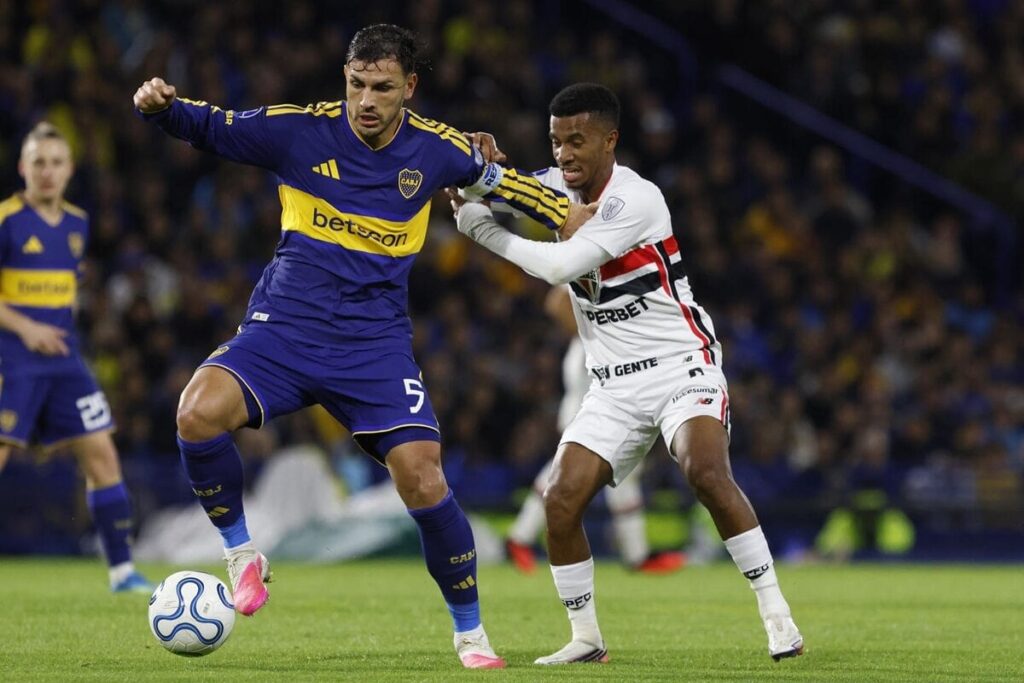 São Paulo recebe Boca Juniors em busca de reverter desvantagem