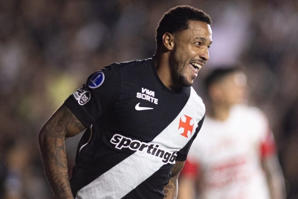 Vasco vence Independiente Santa Fe e avança para semifinais da Sul-Americana Vasco vence Independiente Santa Fe e avança para semifinais da Sul-Americana