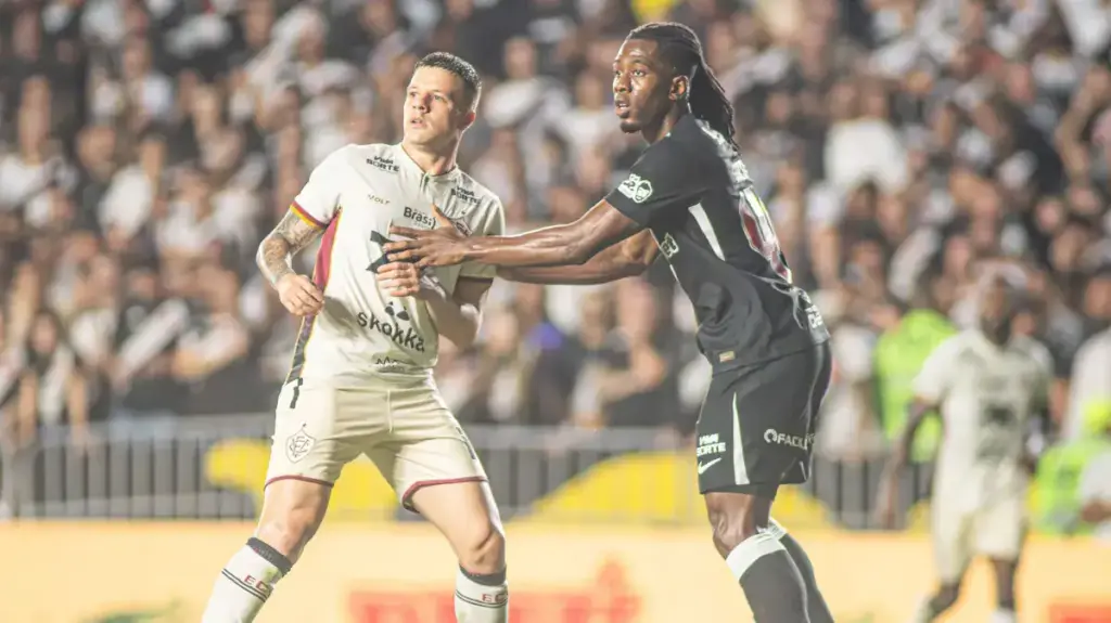 Vasco visita Vitória no Barradão em busca da classificação na Copa do Brasil