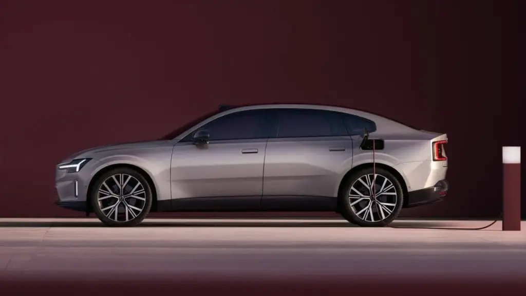 Volvo ES90 chega ao Brasil com 680 cv, bateria de 106 kWh, recarga em 22 minutos e autonomia Inmetro de 524 km
