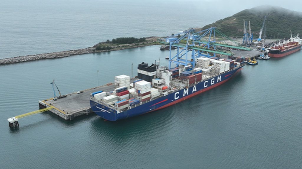 Tecon Imbituba terá novos equipamentos e modernização com investimento até 2028 Tecon Imbituba terá novos equipamentos e modernização com investimento até 2028