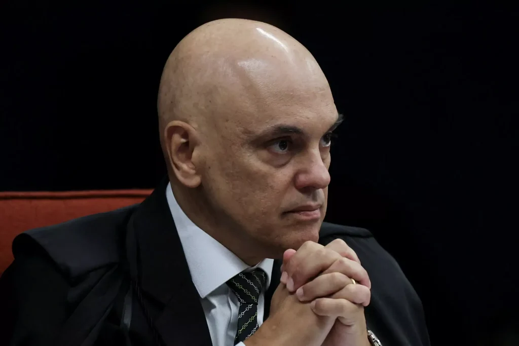 Moraes arquiva inquérito contra Do Val, Eustáquio e Allan dos Santos por ataques à Polícia Federal Moraes arquiva inquérito contra Do Val, Eustáquio e Allan dos Santos por ataques à Polícia Federal