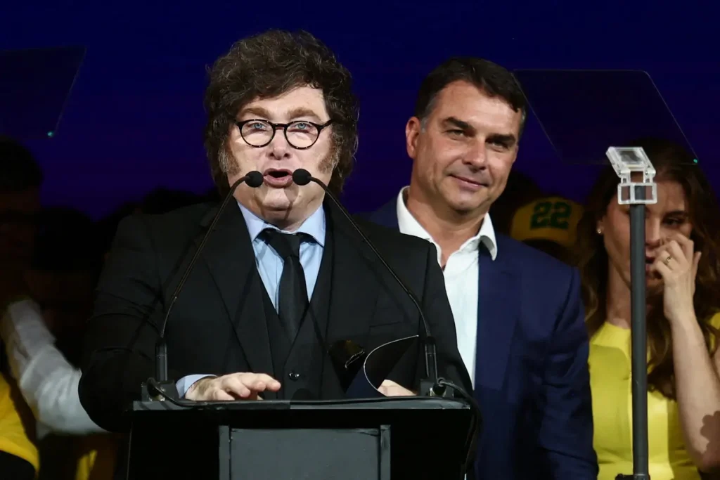 Milei ainda não reconheceu vitória de Lula e segue sem manifestação após eleição