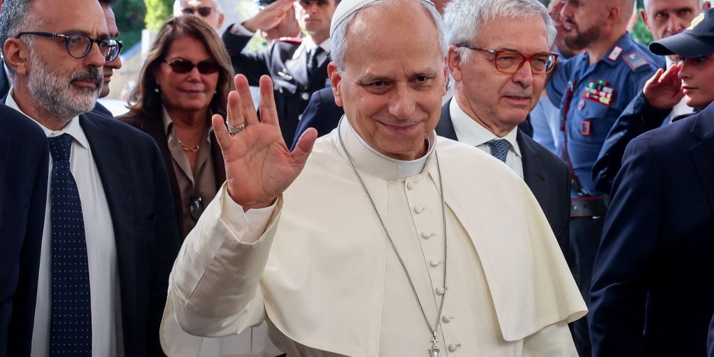 Papa não precisará de mais tratamento contra o câncer, dizem médicos Papa não precisará de mais tratamento contra o câncer, dizem médicos