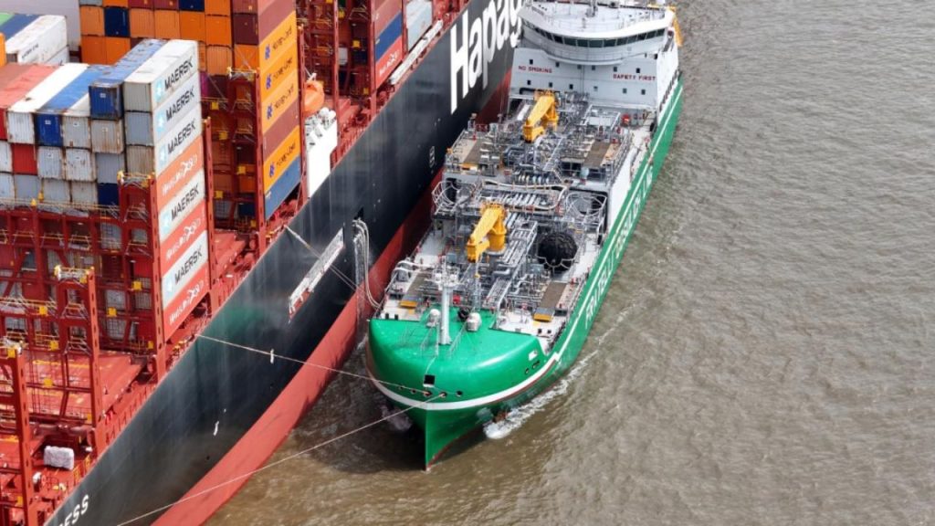 ANTAQ propõe novas regras para abastecer navios no mar e prazo de 12 meses para adaptação ANTAQ propõe novas regras para abastecer navios no mar e prazo de 12 meses para adaptação
