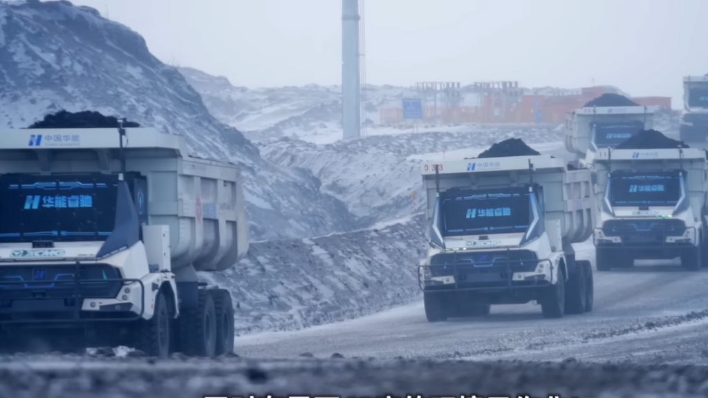 China acelera disputa por minerais críticos, assume liderança em patentes de tecnologia mineral e amplia influência sobre mineração, processamento e inovação