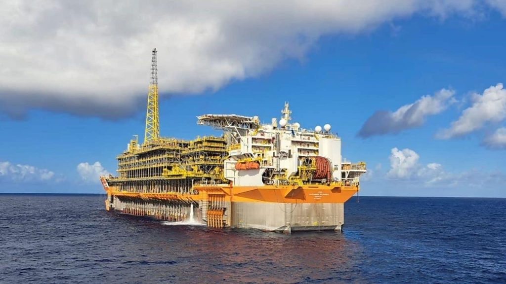 CEO global da Shell coloca Brasil entre mercados estratégicos e sinaliza novos investimentos após avanço no pré-sal e entrada em Tupinambá CEO global da Shell coloca Brasil entre mercados estratégicos e sinaliza novos investimentos após avanço no pré-sal e entrada em Tupinambá