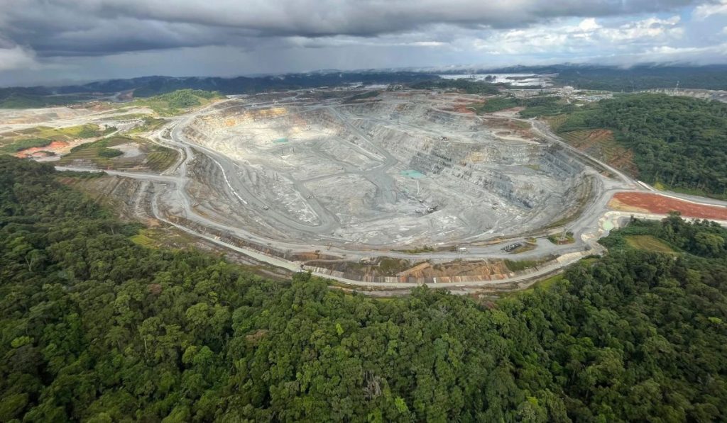 Mina que fornecia 1% do cobre do planeta pode voltar após paralisação atingir 30 mil empregos e custar quase US$ 1,4 bilhão ao Panamá
