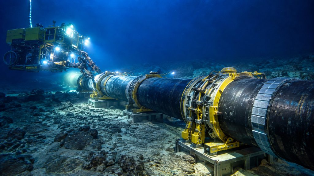 A 2.735 metros de profundidade, Equinor instala no Brasil o gasoduto submarino mais profundo do mundo para levar gás de um projeto com mais de 1 bilhão de barris equivalentes