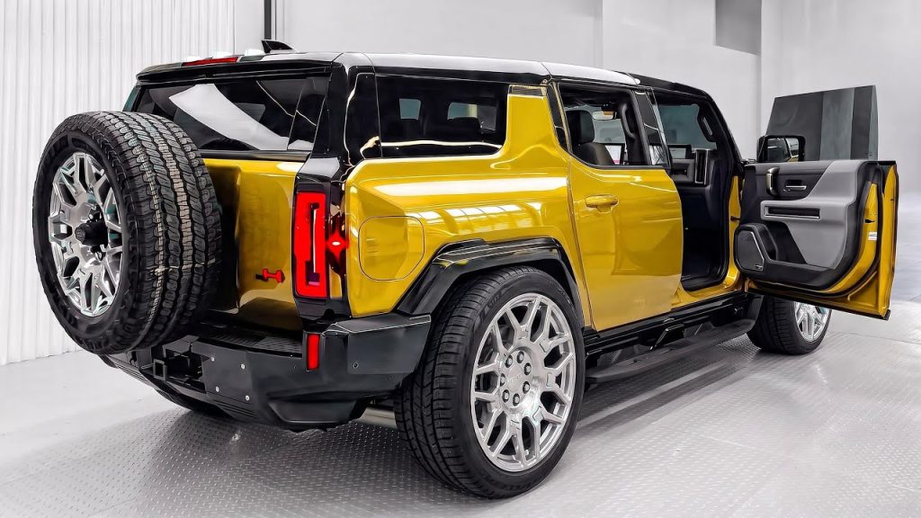 GMC cria picape elétrica de quase 1.200 cv que dispara de 0 a 96 km/h em apenas 2,8 segundos e consegue andar na DIAGONAL ao esterçar as quatro rodas