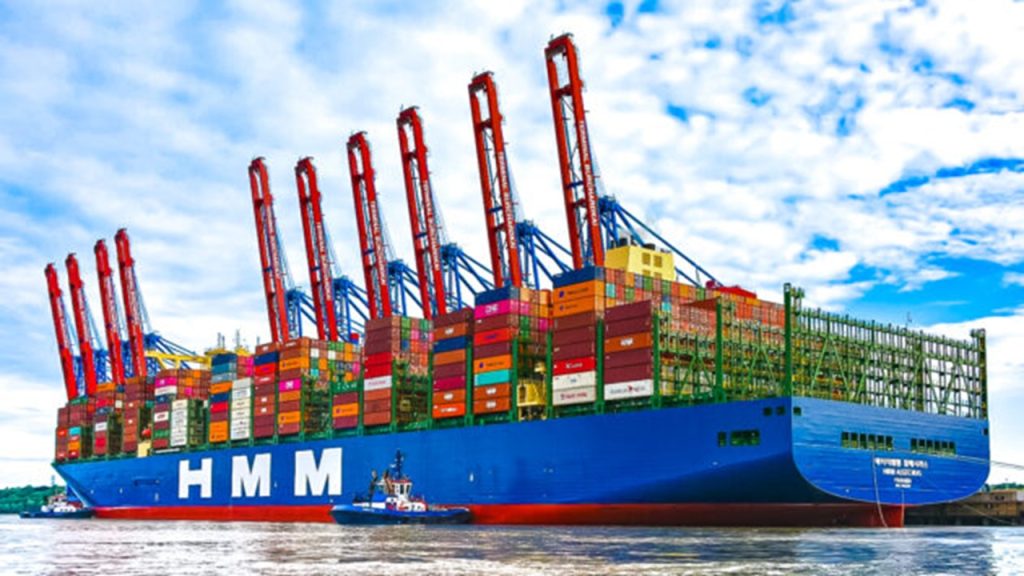 HMM aprova US$ 1,62 bilhão para ampliar frota com 12 navios e capacidade equivalente a mais de 114 mil contêineres HMM aprova US$ 1,62 bilhão para ampliar frota com 12 navios e capacidade equivalente a mais de 114 mil contêineres