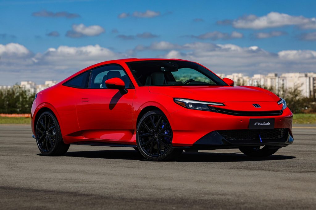 Após 24 anos fora de produção, a Honda ressuscita o famoso Prelude e traz ao Brasil um cupê híbrido de 203 cv, com suspensão do Civic Type R e tecnologia que simula até as trocas de marcha de um esportivo de corrida