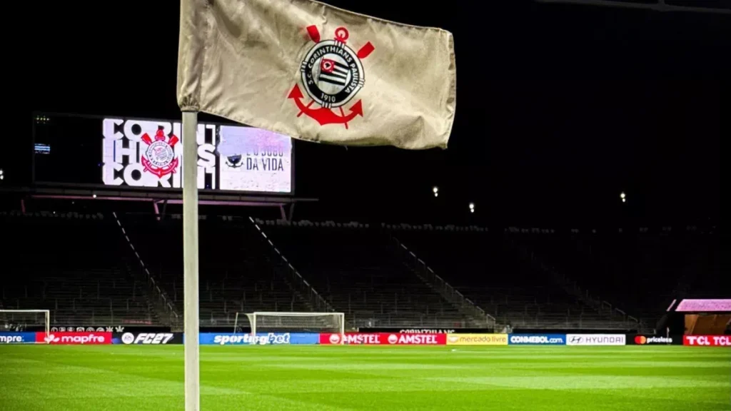 Corinthians suspende patrocínio de conteúdo adulto após decisão da Justiça