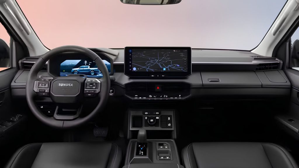 Novo Toyota SW4 tem estreia marcada para 1º de dezembro, prepara visual mais agressivo, interior com telas de até 12,3 polegadas e pode ganhar motor diesel híbrido de 48V no Brasil