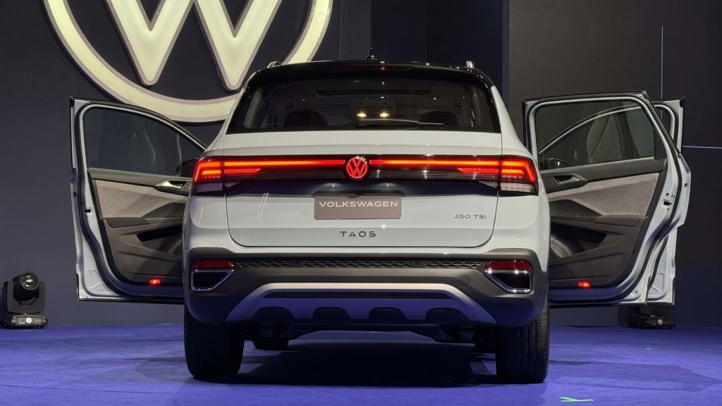 Volkswagen corta R$ 20 mil do Taos e faz SUV médio de 150 cv custar menos que o T-Cross Highline, com câmbio de 8 marchas e porta-malas de 498 litros