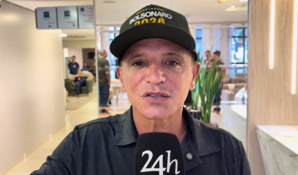 Bittar diz que Flávio Bolsonaro agiu de forma democrática ao gravar com Alan Rick