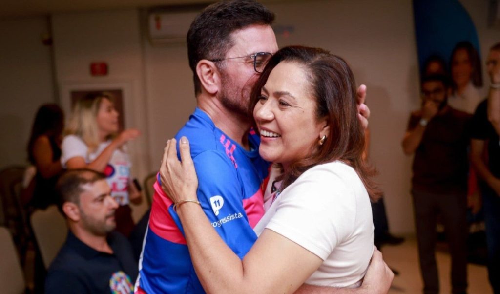 Gladson Cameli retorna a Rio Branco e participa de reunião de Mailza com parlamentares eleitos Gladson Cameli retorna a Rio Branco e participa de reunião de Mailza com parlamentares eleitos