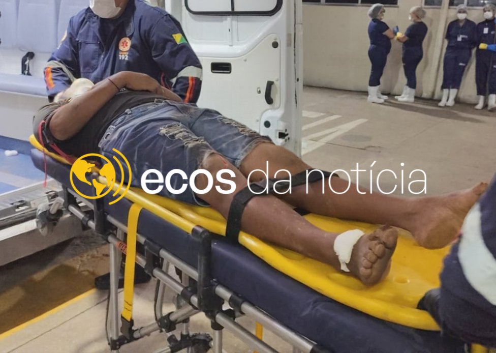 Motocicleta atinge mureta e dois jovens ficam feridos no Ramal do Benfica Motocicleta atinge mureta e dois jovens ficam feridos no Ramal do Benfica