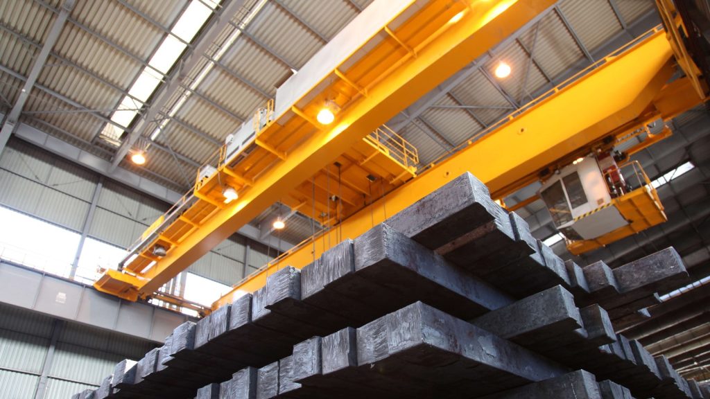 ArcelorMittal Kryvyi Rih inicia parada a frio de 2 meses na siderúrgica ucraniana após 6 mortes em 4 ataques de mísseis russos, e a fábrica que recebeu mais de US$ 700 milhões da empresa já tem perda de US$ 1 bilhão prevista ArcelorMittal Kryvyi Rih inicia parada a frio de 2 meses na siderúrgica ucraniana após 6 mortes em 4 ataques de mísseis russos, e a fábrica que recebeu mais de US$ 700 milhões da empresa já tem perda de US$ 1 bilhão prevista