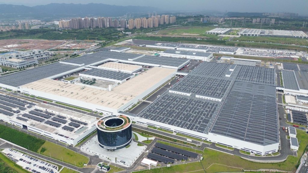 CATL vai passar de 20 GWh por ano na fábrica de baterias dentro da fábrica de carros da Seres, mas a fabricante do Aito perdeu 1,72 bilhão de yuans no semestre CATL vai passar de 20 GWh por ano na fábrica de baterias dentro da fábrica de carros da Seres, mas a fabricante do Aito perdeu 1,72 bilhão de yuans no semestre
