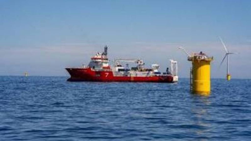 Grande empresa da energia eólica no Mar do Norte avança: Seaway7 instala 95 cabos submarinos em projeto de 1,4 GW, a 69 km da costa, com 95 turbinas de 14,7 MW cada Grande empresa da energia eólica no Mar do Norte avança: Seaway7 instala 95 cabos submarinos em projeto de 1,4 GW, a 69 km da costa, com 95 turbinas de 14,7 MW cada