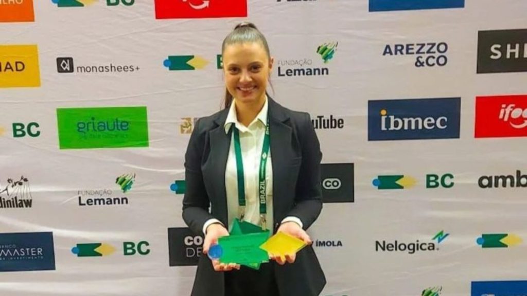 Cientista de Florianópolis adapta máquina de café para detectar petróleo em peixes, cria protocolo pioneiro no Brasil e entra na lista da Forbes
