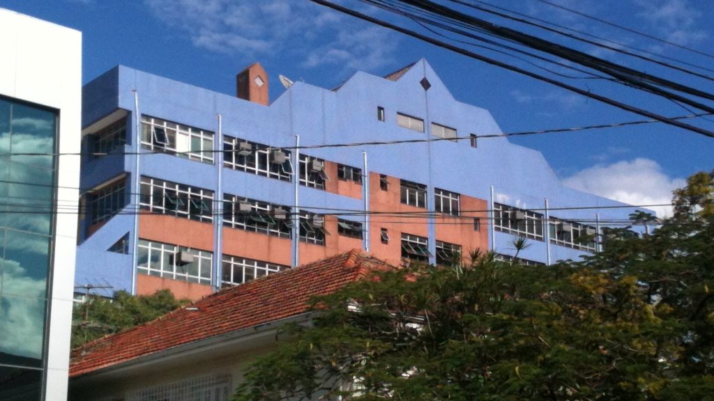 Estudante de Ciências Econômicas que estagiou 5 meses num banco antes de ser efetivado teve o vínculo de emprego reconhecido no TRT-4, porque o banco não mostrou os relatórios do estágio