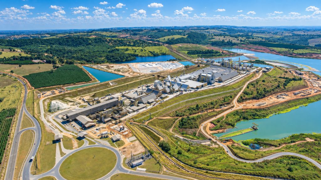 EuroChem amplia complexo em Minas e mira 1 milhão de toneladas de fertilizantes por ano em 2027 EuroChem amplia complexo em Minas e mira 1 milhão de toneladas de fertilizantes por ano em 2027