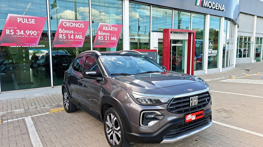 Quem faz a revisão de 40.000 km de um Fiat Pulse Hybrid pode ouvir um orçamento de R$ 1.996 por um serviço que, pelo manual, sai por R$ 766, como mostrou o teste de Longa Duração da Quatro Rodas em Taubaté (SP)