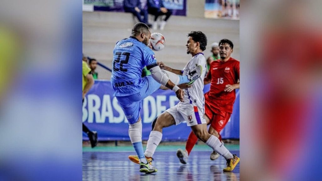 Formiguinhas goleia AJJR e avança na Taça Brasil de Futsal Formiguinhas goleia AJJR e avança na Taça Brasil de Futsal