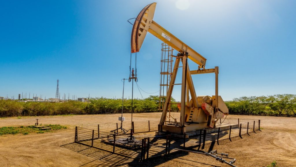 Falhas em poços e compressores reduzem produção da PetroReconcavo na Bahia e no RN para 23,5 mil barris equivalentes por dia em setembro, enquanto vendas de petróleo somam 433 mil barris
