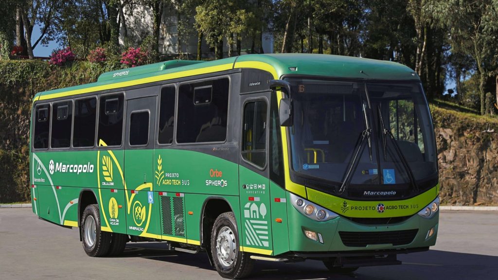 Marcopolo lança o Ideale 800 Agrotech, ônibus de 43 lugares com ar de 140 mil BTU, quase 12 splits, mas a NR-31 exige vistoria anual Marcopolo lança o Ideale 800 Agrotech, ônibus de 43 lugares com ar de 140 mil BTU, quase 12 splits, mas a NR-31 exige vistoria anual
