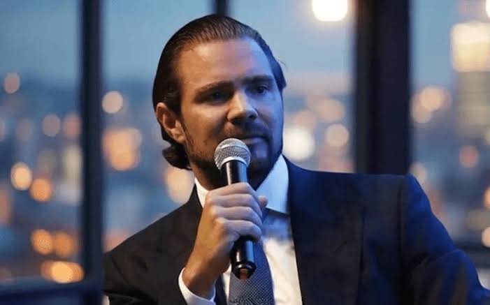 PF indicia Vorcaro, ex-presidente do BRB e mais 13 por fraude de R$ 12,2 bilhões PF indicia Vorcaro, ex-presidente do BRB e mais 13 por fraude de R$ 12,2 bilhões