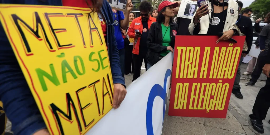 Justiça manda Meta excluir posts sobre demissão por voto político Justiça manda Meta excluir posts sobre demissão por voto político