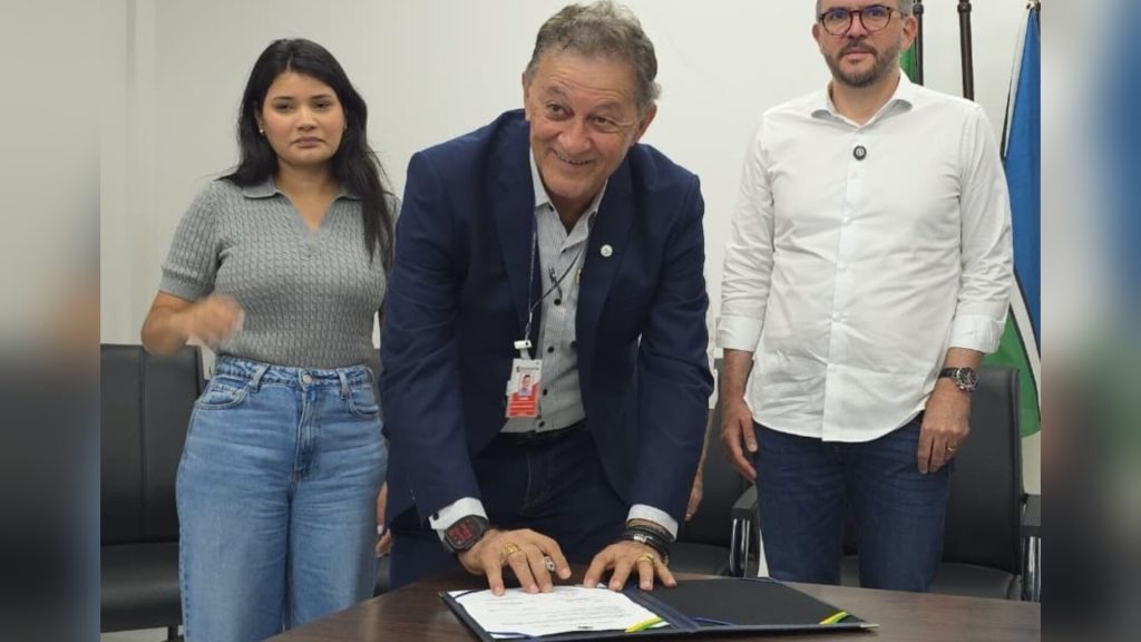 Quem depende do Porto de Santana (AP) espera R$ 150,2 milhões em 25 anos para correias, carregador de navios e píeres no terminal de grãos MCP01, que foi arrematado em fevereiro e só teve o contrato assinado nesta sexta (23)
