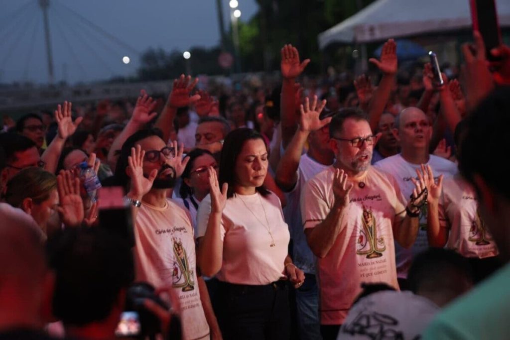 Prefeito Alysson Bestene participa do Círio de Nazaré em Rio Branco