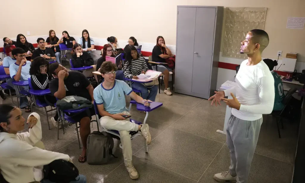 Enem 2026: inscrito automaticamente deve escolher idioma da prova Enem 2026: inscrito automaticamente deve escolher idioma da prova